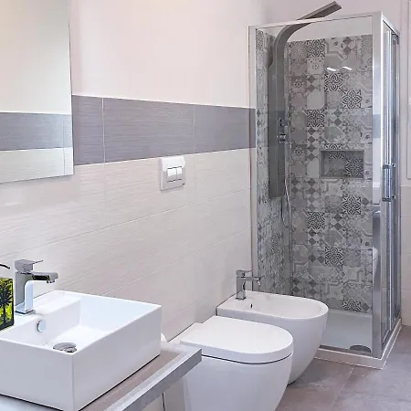 فندق مبيت وإفطار Dimora Calauriia - Adults Only
