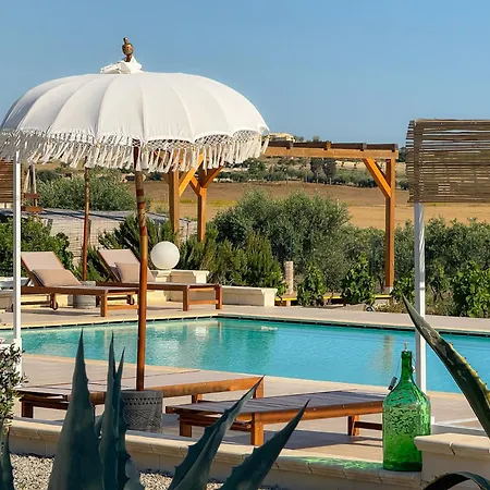 فندق مبيت وإفطار Dimora Calauriia - Adults Only *