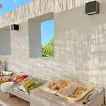Couette-café Dimora Calauriia - Adults Only