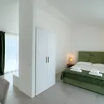 Dimora Calauriia - Adults Only Couette-café 4*