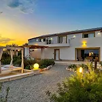 Dimora Calauriia - Adults Only Couette-café 4*