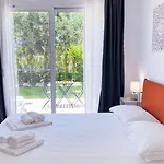 Dimora Calauriia - Adults Only Couette-café 4*