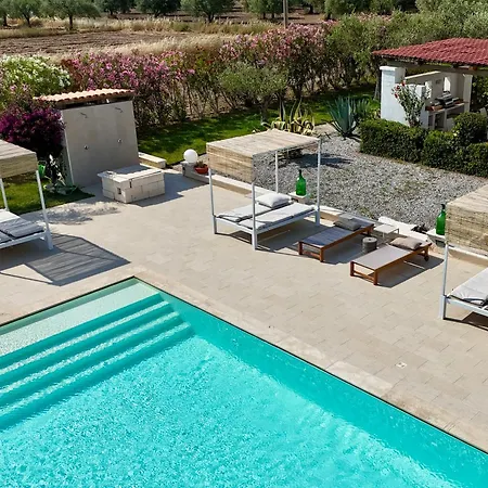 فندق مبيت وإفطار Dimora Calauriia - Adults Only 4*